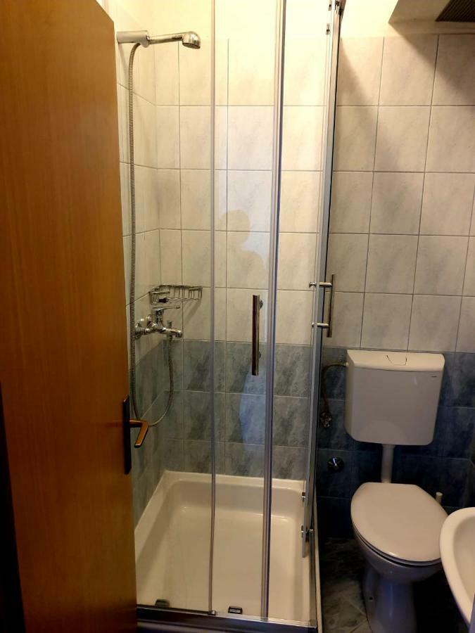 Paras Zečevo Kültér fotó
